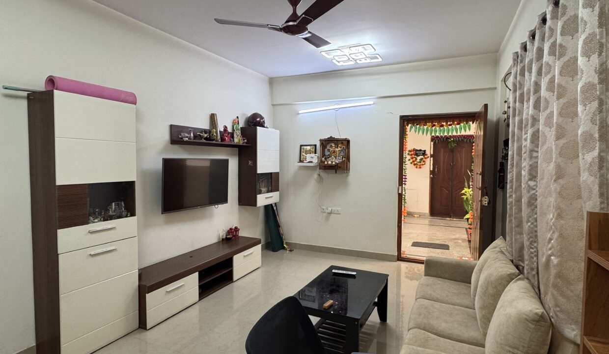 C81F6B93-08B3-4FD3-94C1-12BE12CDDCD4