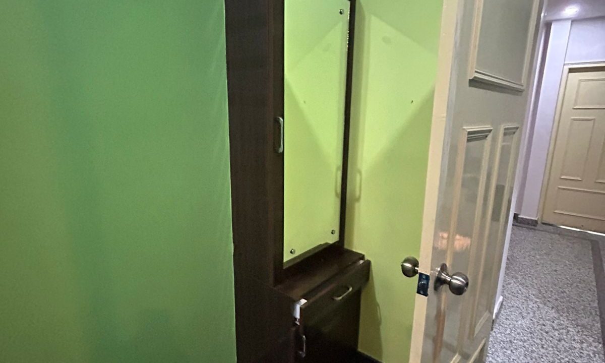 WhatsApp Image 2025-10-27 at 9.17.18 PM