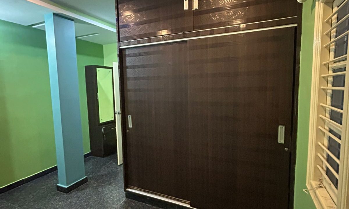 WhatsApp Image 2025-10-27 at 9.17.24 PM