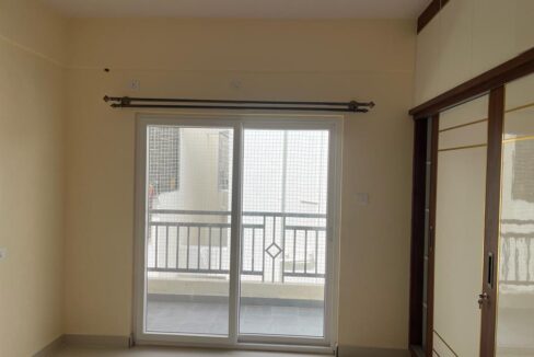 WhatsApp Image 2025-10-28 at 4.49.10 PM (2)