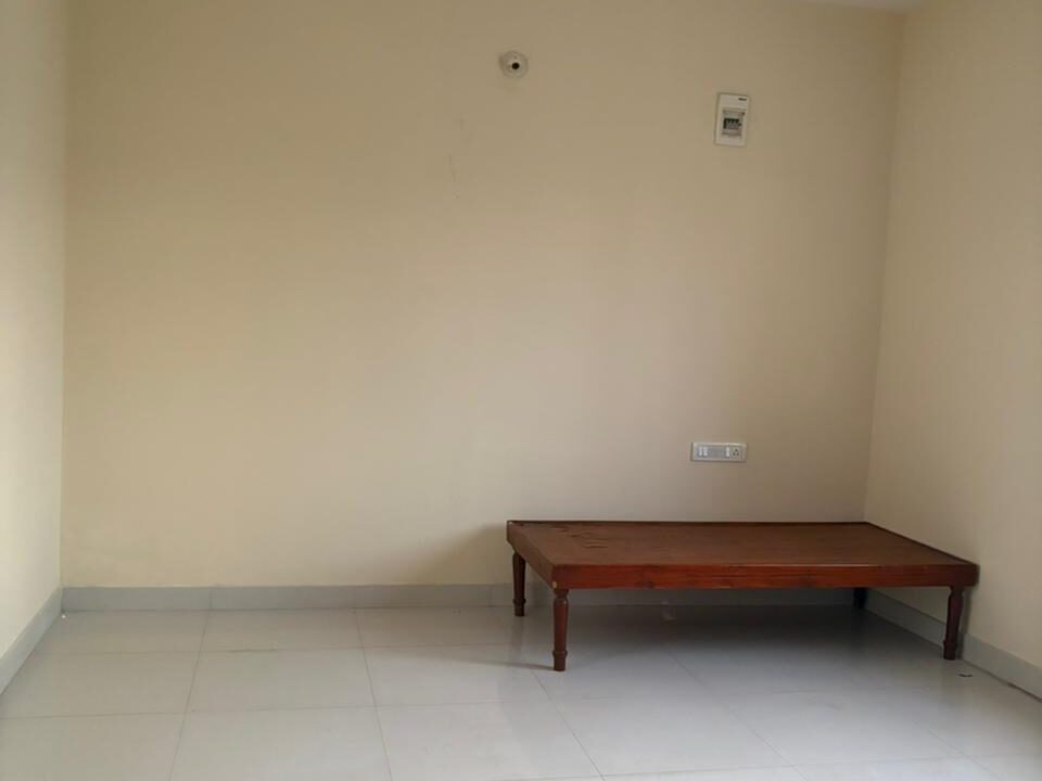 WhatsApp Image 2025-10-30 at 12.12.27 PM