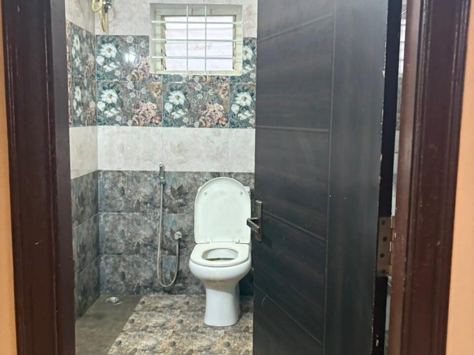 WhatsApp Image 2025-10-30 at 12.12.30 PM