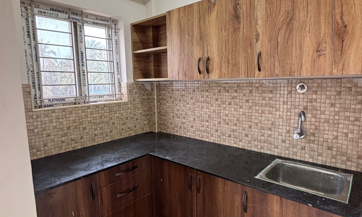 WhatsApp Image 2025-10-31 at 8.02.47 PM (1)