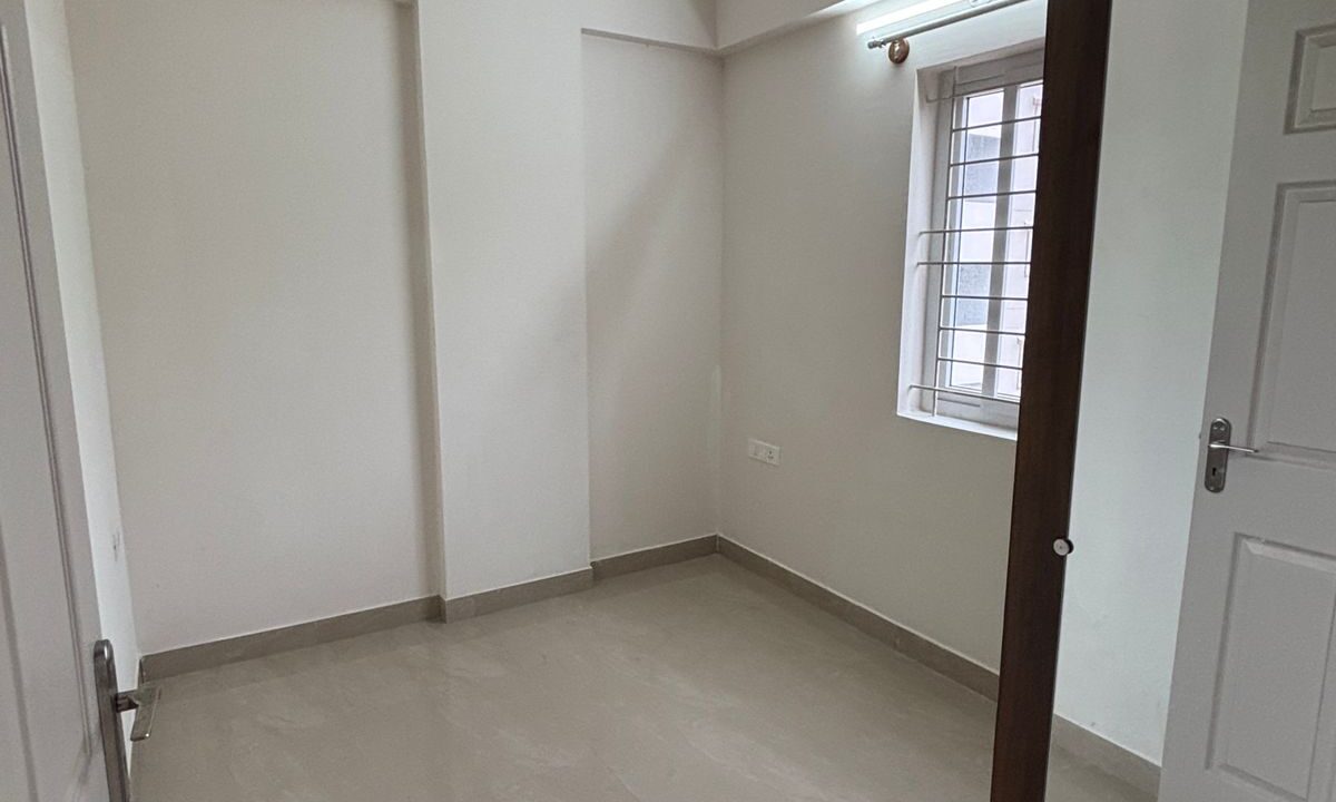 WhatsApp Image 2025-10-31 at 8.02.49 PM