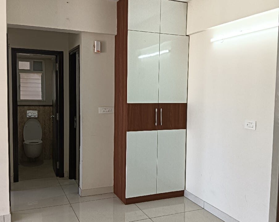 WhatsApp Image 2025-11-02 at 6.14.33 PM (1)