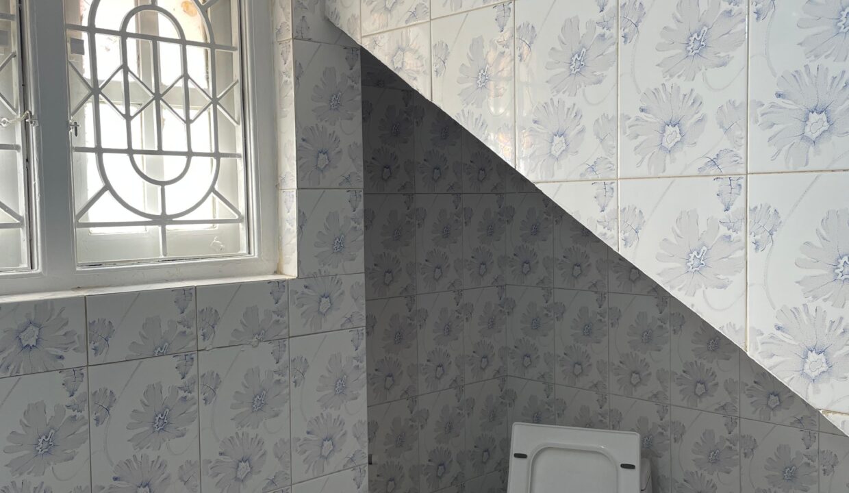 WhatsApp Image 2025-11-03 at 4.19.57 PM (2)