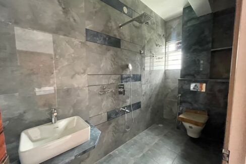 WhatsApp Image 2025-11-04 at 12.26.28 PM (8)