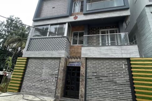 WhatsApp Image 2025-11-04 at 12.27.46 PM (4)