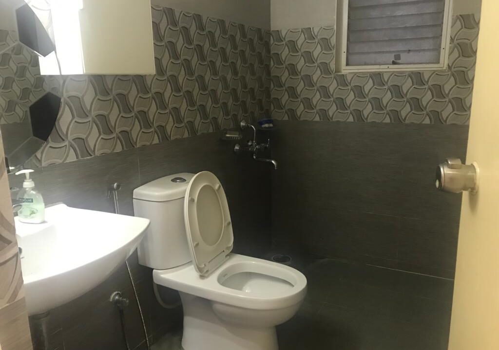 WhatsApp Image 2025-11-04 at 4.15.22 PM