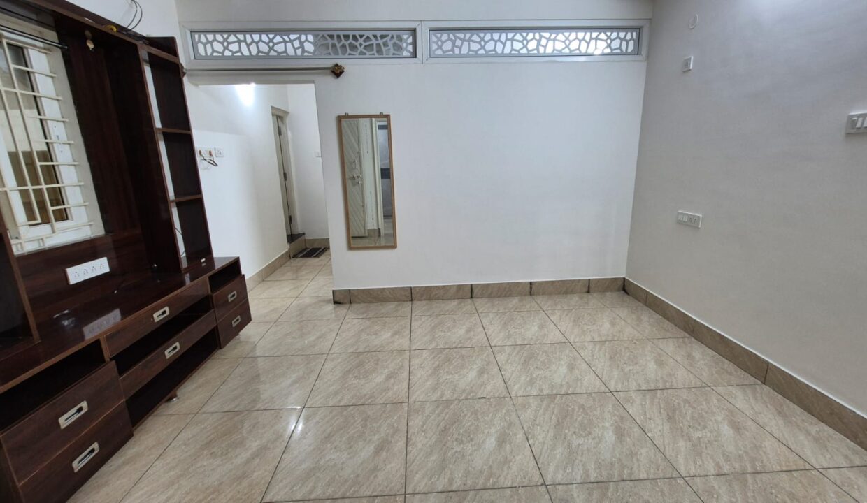 WhatsApp Image 2025-11-04 at 7.49.27 PM (1)