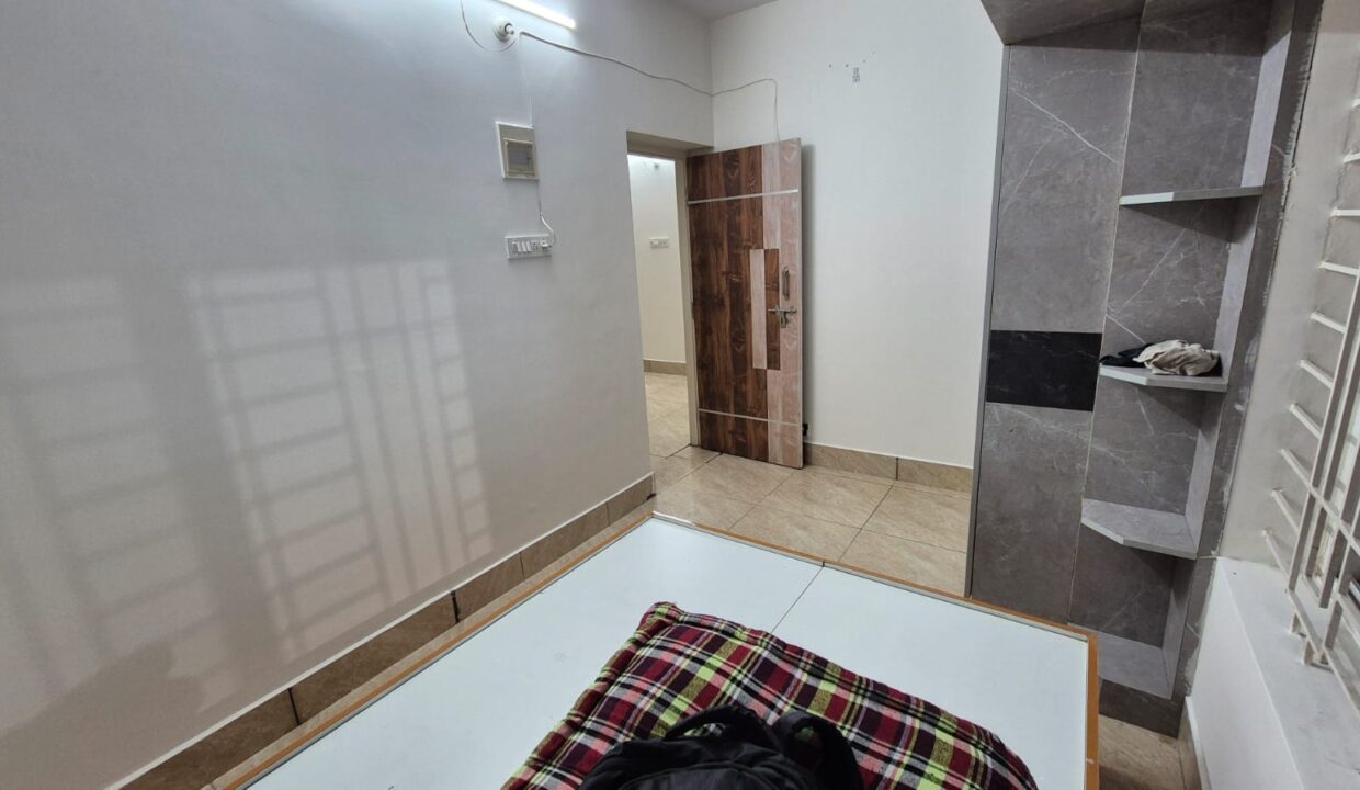 WhatsApp Image 2025-11-04 at 7.49.30 PM (1)