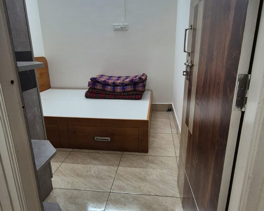 WhatsApp Image 2025-11-04 at 7.49.32 PM