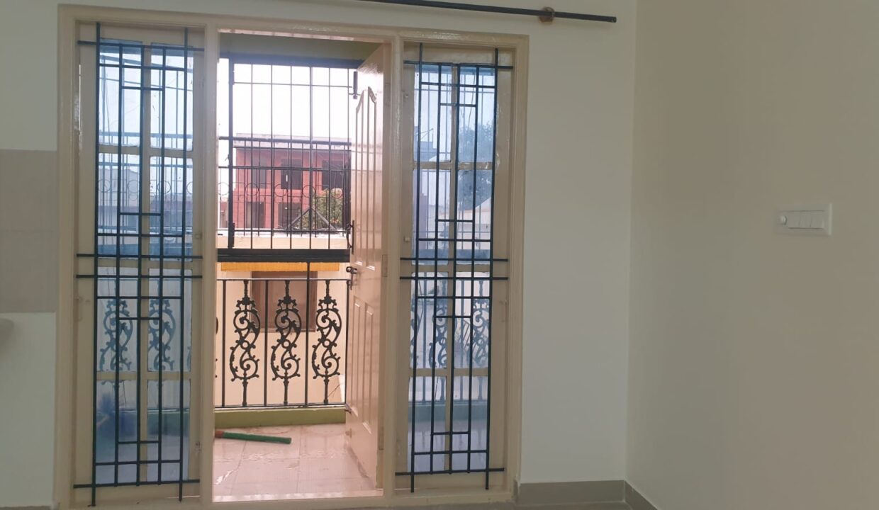 WhatsApp Image 2025-11-05 at 10.26.48 AM (2)