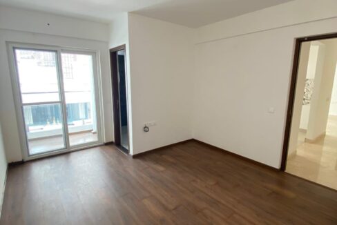 WhatsApp Image 2025-11-05 at 10.40.36 PM (1)