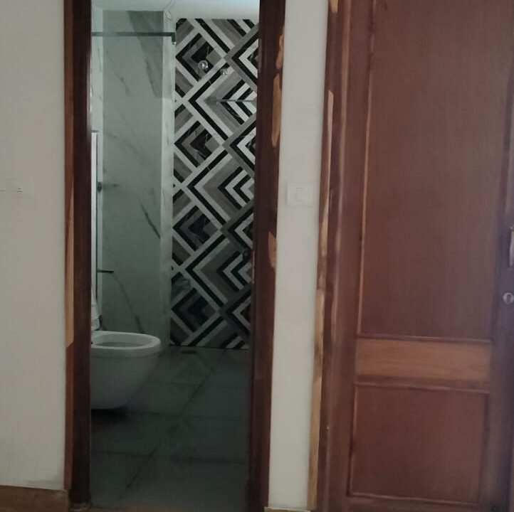 WhatsApp Image 2025-11-05 at 3.38.30 PM (1)