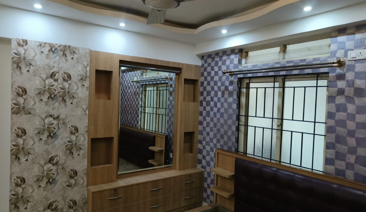 WhatsApp Image 2025-11-05 at 5.31.44 PM (1)