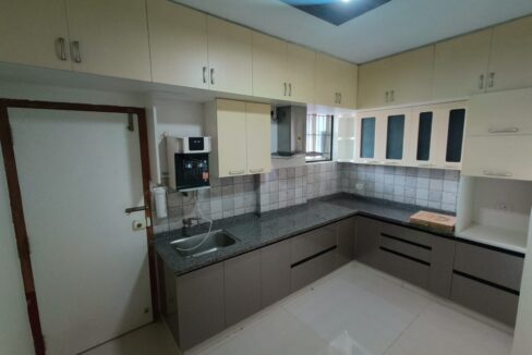 WhatsApp Image 2025-11-05 at 5.31.44 PM (2)