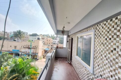 WhatsApp Image 2025-11-05 at 5.31.46 PM (2)