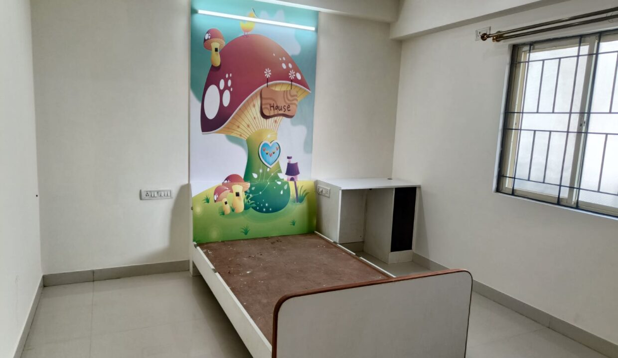 WhatsApp Image 2025-11-05 at 5.31.47 PM (1)