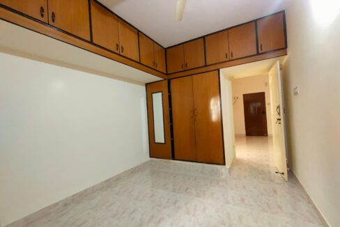 WhatsApp Image 2025-11-05 at 7.08.05 PM (2)