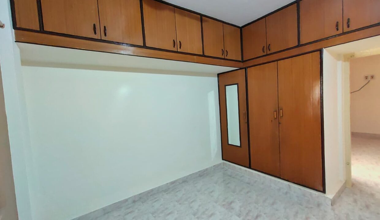 WhatsApp Image 2025-11-05 at 7.08.08 PM (1)