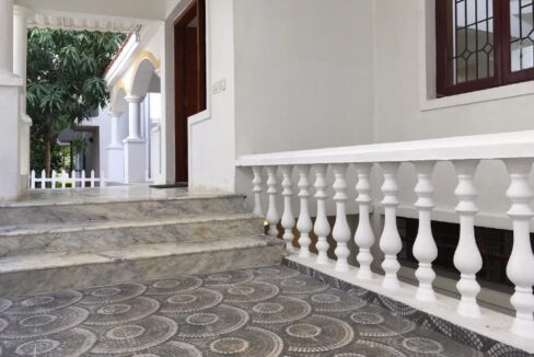 WhatsApp Image 2025-11-06 at 10.05.18 PM (1)