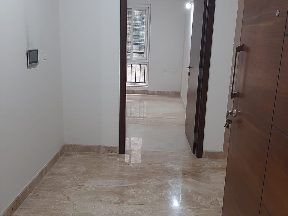 WhatsApp Image 2025-11-06 at 20.04.19