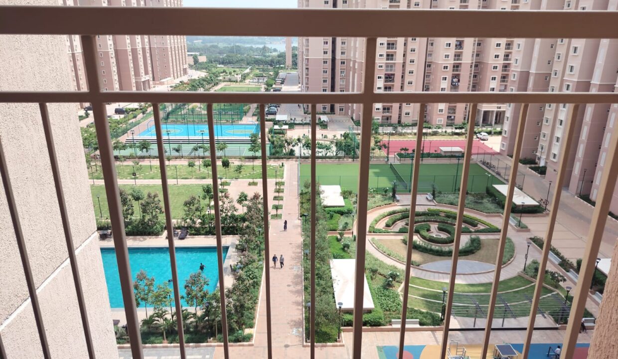 WhatsApp Image 2025-11-07 at 1.39.50 PM