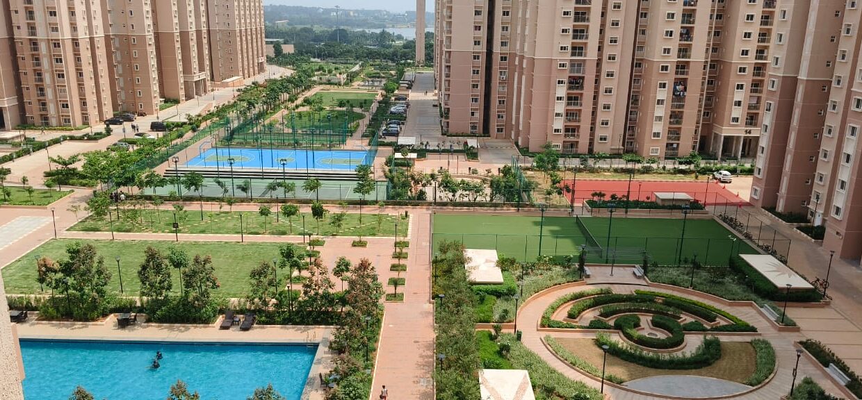 WhatsApp Image 2025-11-07 at 1.40.00 PM (1)