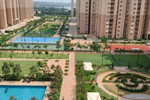 WhatsApp Image 2025-11-07 at 1.40.00 PM (1)