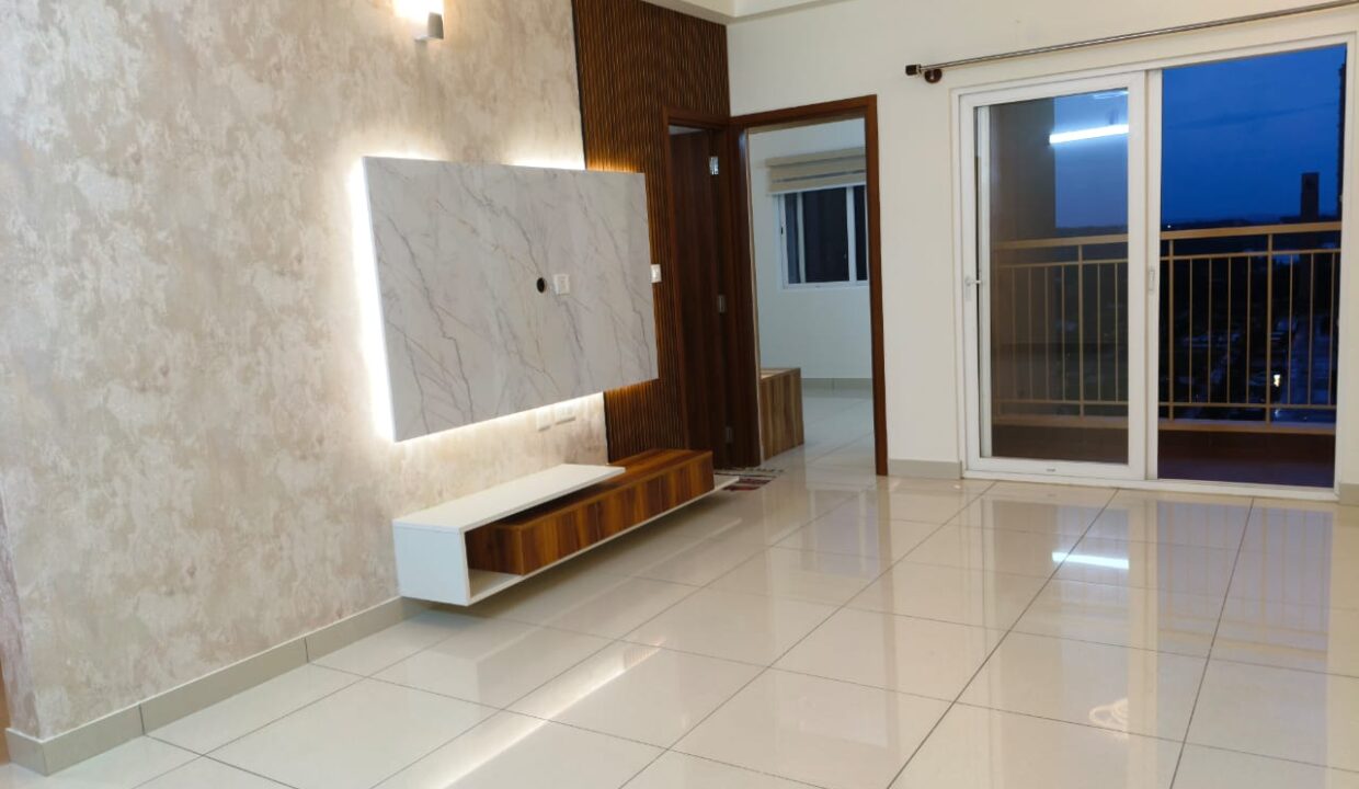 WhatsApp Image 2025-11-07 at 1.40.02 PM (1)