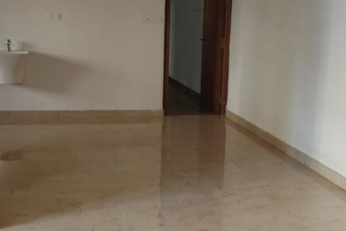 WhatsApp Image 2025-11-07 at 10.13.00 PM (1)