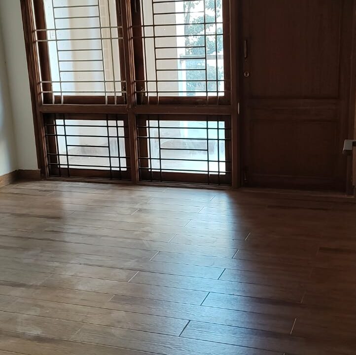 WhatsApp Image 2025-11-07 at 10.13.01 PM (1)