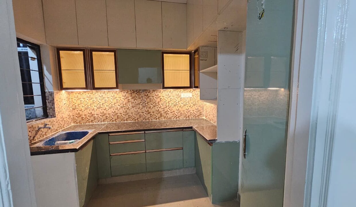 WhatsApp Image 2025-11-07 at 9.12.52 PM