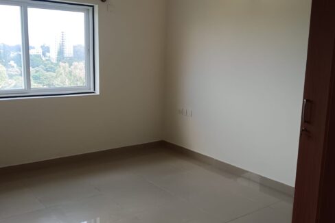 WhatsApp Image 2025-11-08 at 1.19.01 PM (2)