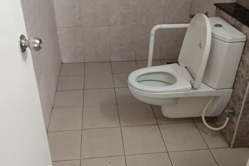 WhatsApp Image 2025-11-08 at 1.19.03 PM (1)