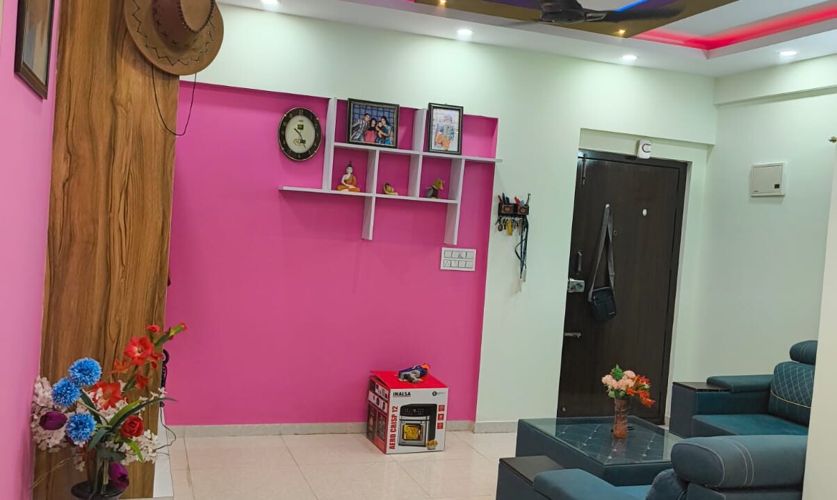 WhatsApp Image 2025-11-08 at 1.53.46 PM (1)