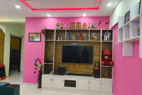 WhatsApp Image 2025-11-08 at 1.53.49 PM (1)