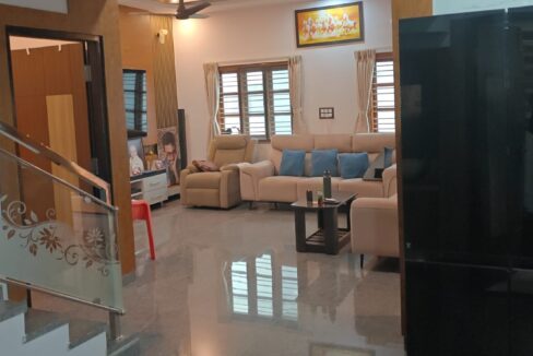 WhatsApp Image 2025-11-12 at 6.58.01 PM