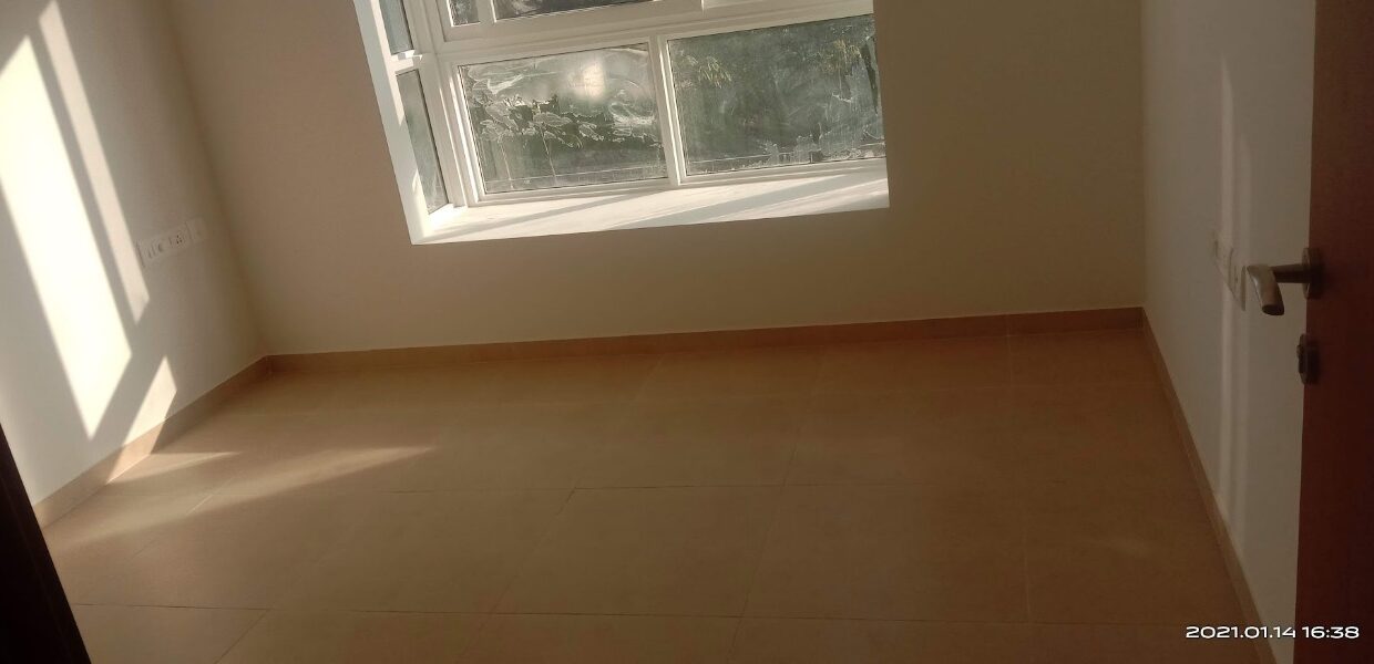 WhatsApp Image 2025-11-12 at 9.05.17 PM (2)