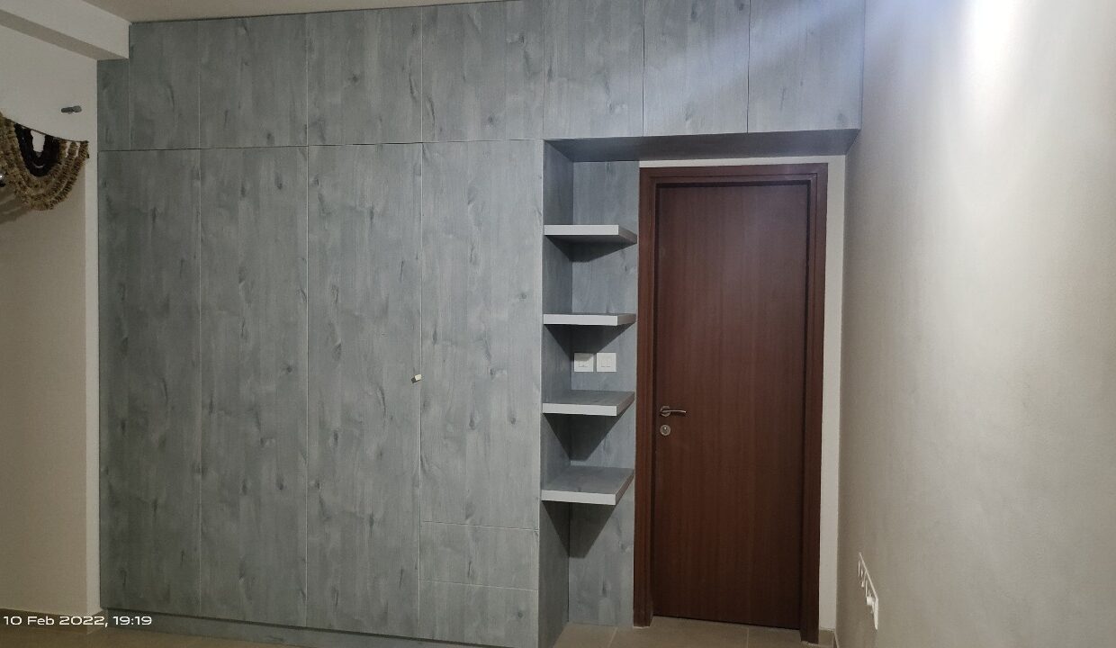 WhatsApp Image 2025-11-12 at 9.05.21 PM