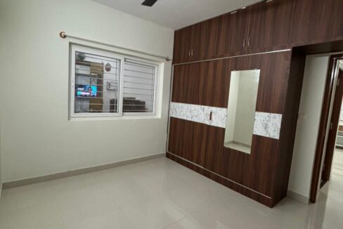 WhatsApp Image 2025-11-13 at 10.47.05 AM (1)