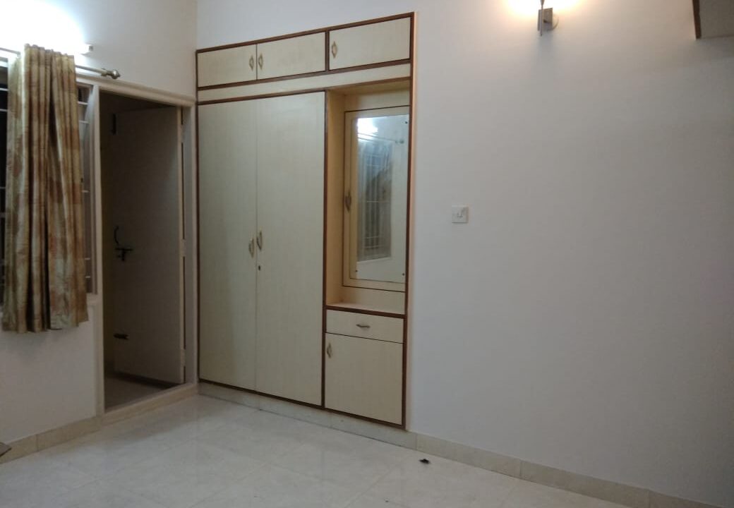 WhatsApp Image 2025-11-13 at 12.53.21 PM (1)