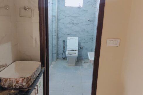 WhatsApp Image 2025-11-13 at 7.41.25 AM (2)