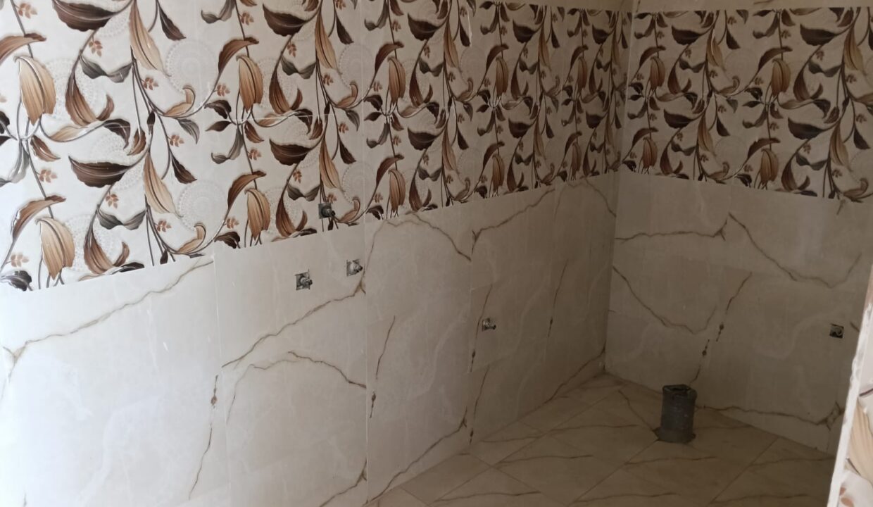 WhatsApp Image 2025-11-14 at 2.51.04 PM (1)