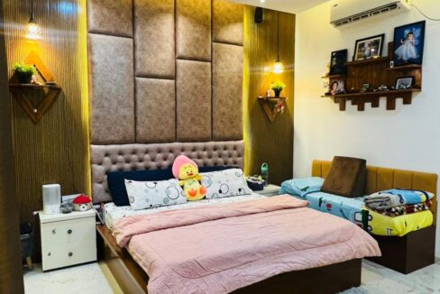 WhatsApp Image 2025-11-14 at 4.40.42 PM (1)