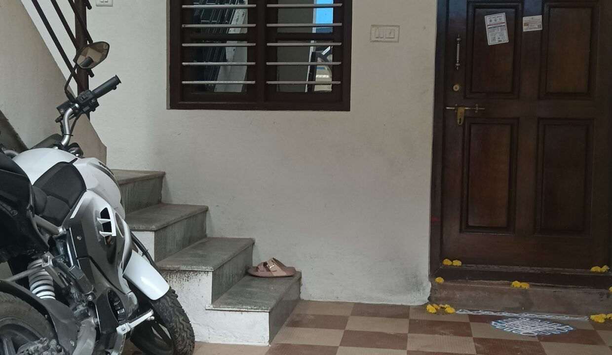 WhatsApp Image 2025-11-14 at 6.16.44 PM (2)