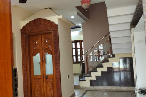 WhatsApp Image 2025-11-16 at 00.30.10-2