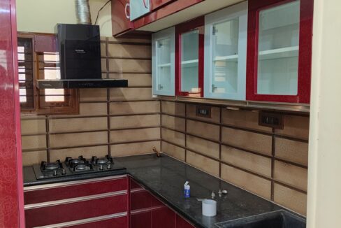 WhatsApp Image 2025-11-16 at 00.30.14-3