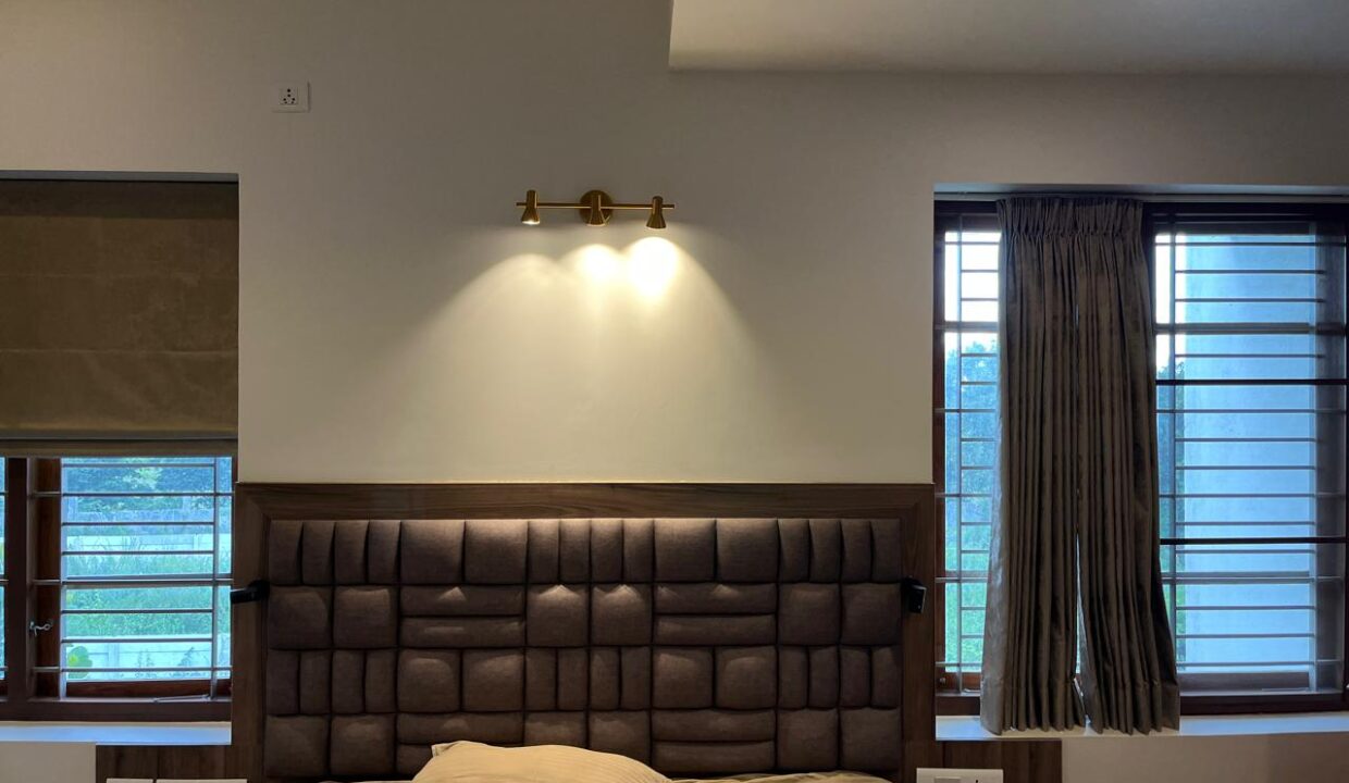 WhatsApp Image 2025-11-16 at 12.11.47 PM